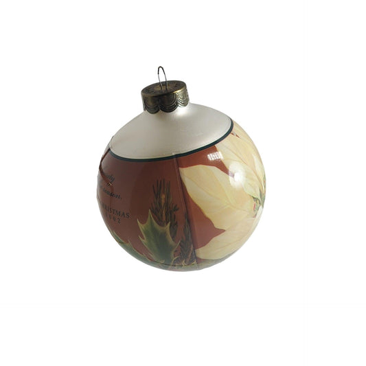 2002 White Poinsettia Hallmark Ornament (Ball) QX2953 Image1