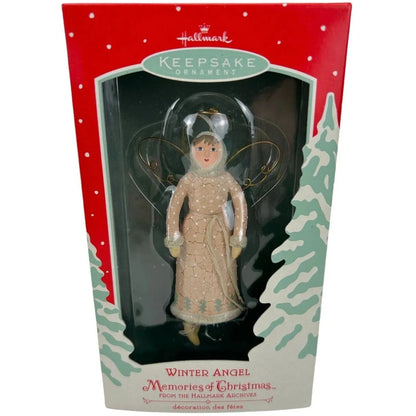 2002 Winter Angel Hallmark Ornament (Memories of Christmas) QP1423