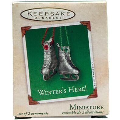 2002 Winter's Here! Hallmark Ornament (Skating) QXM4423
