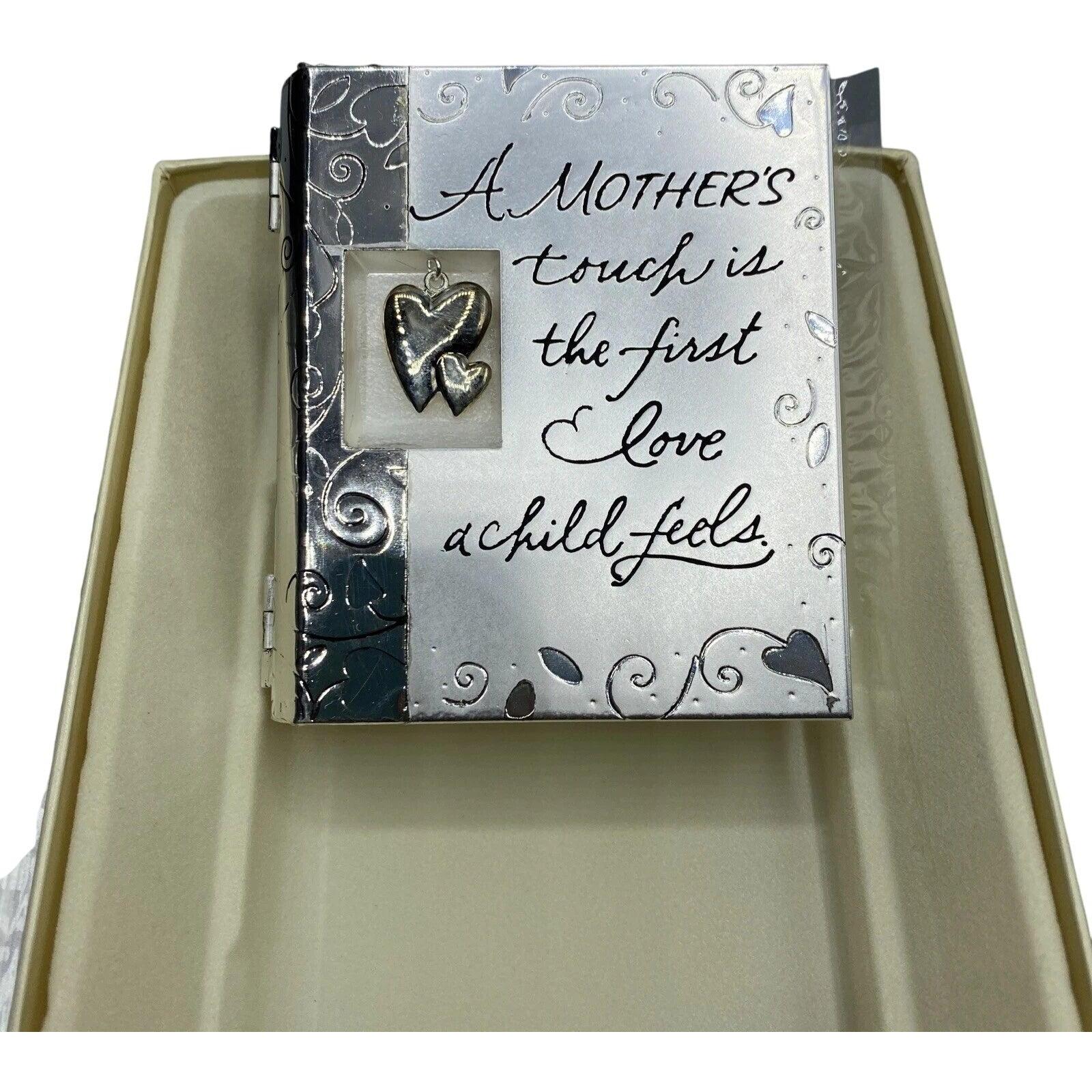 2003 A Mother's Touch Hallmark Ornament (Heart of Motherhood Collection) QP2009