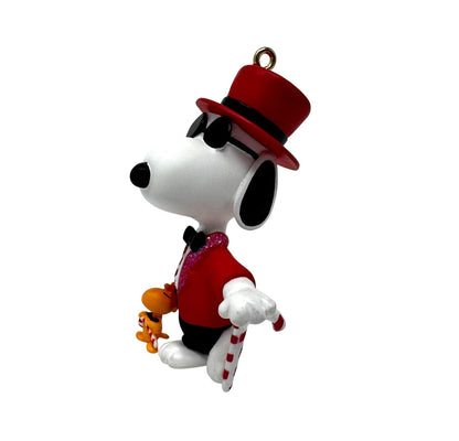 2003 Joe Cool Hallmark Ornament (Spotlight on Snoopy) QX8099