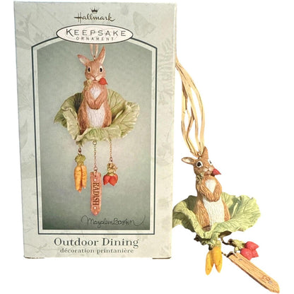 2003 Outdoor Dining (Nature's Sketchbook)