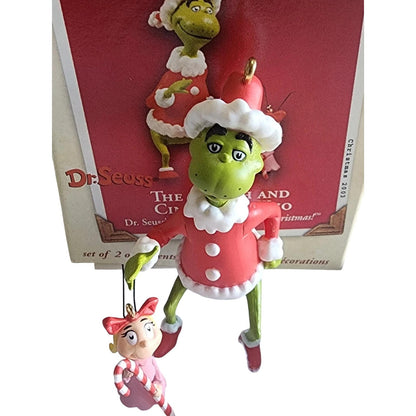 2003 The Grinch and Cindy-Lou Who (The Grinch)