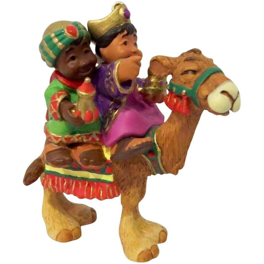 2003 Away to the Manger Hallmark Ornament (Nativity) QXG8669