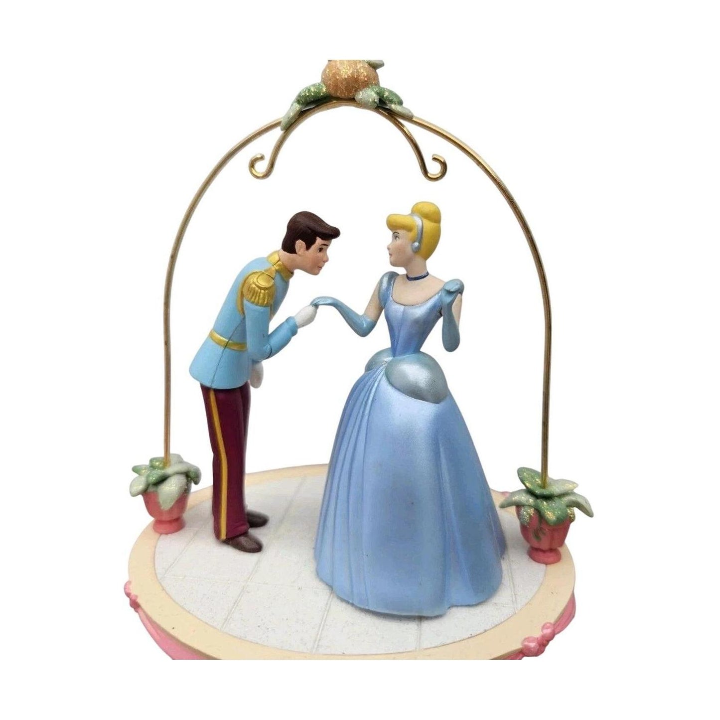 2003 Cinderella and Prince Charming Hallmark Ornament (Cinderella) QXD5139 Image4