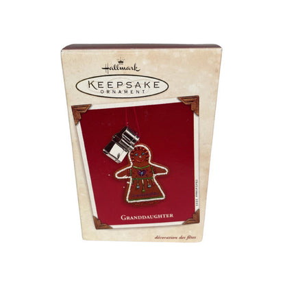 2003 GrandDaughter Hallmark Ornament (GrandDaughter) QXG8907