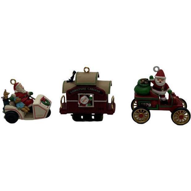 2003 Here Comes Santa Hallmark Ornament (Here Comes Santa) QXM4929