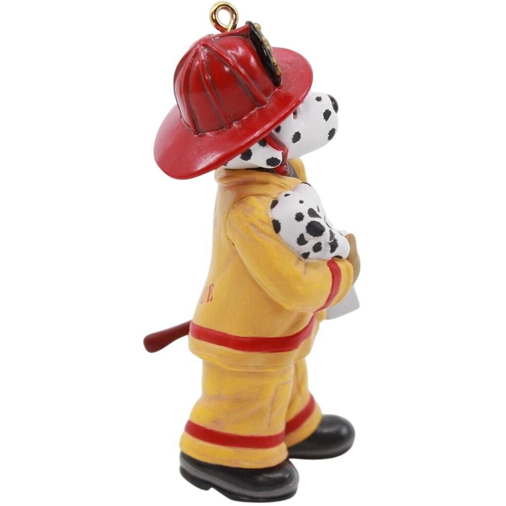 2003 Ruff and Tuff Hero Hallmark Ornament (Firefighter) QXG8557