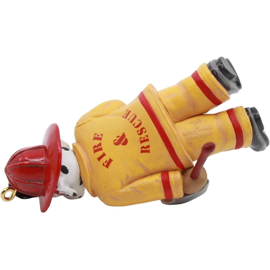 2003 Ruff and Tuff Hero Hallmark Ornament (Firefighter) QXG8557