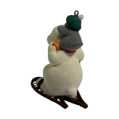 2003 Snowshoe Taxi Hallmark Ornament (Snowball and Tuxedo) QX8227 Image5