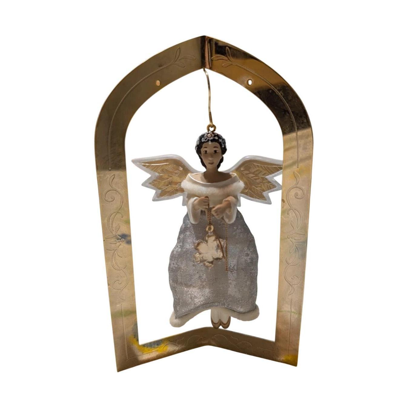 2003 The Gift of Peace Hallmark Ornament (Angel) QRP4249 Image3