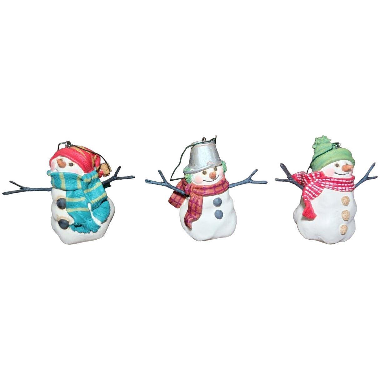 2003 The Snowman of Mitford Hallmark Ornament (The Mitford Snowman) QXM4959