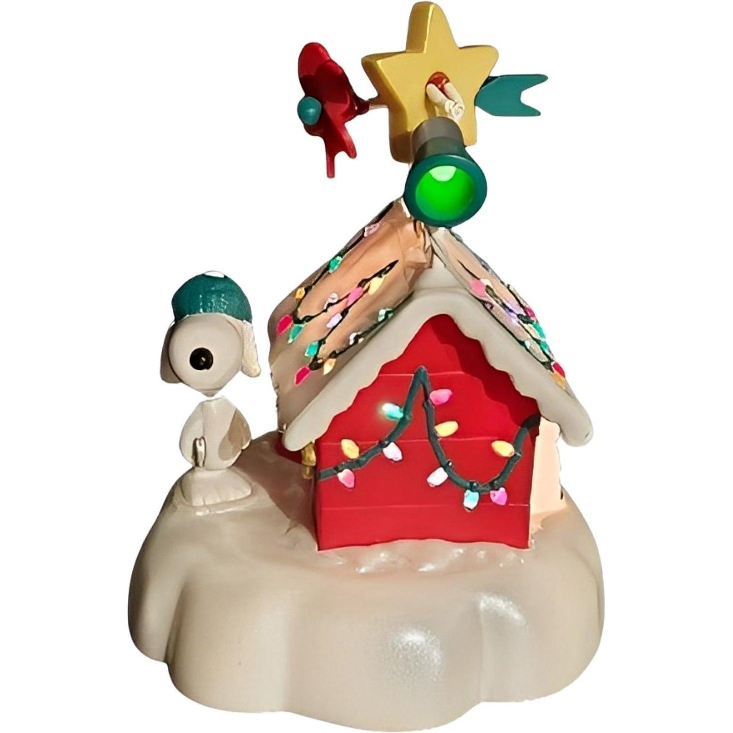 2003 World-Famous Christmas Decorator Hallmark Ornament (Peanuts) QXC3004