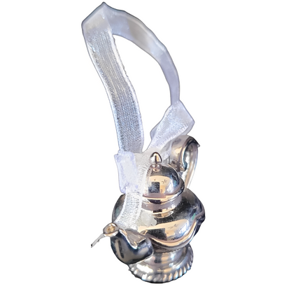 2004 Afternoon Tea Hallmark Ornament (Afternoon Tea) QXM5171