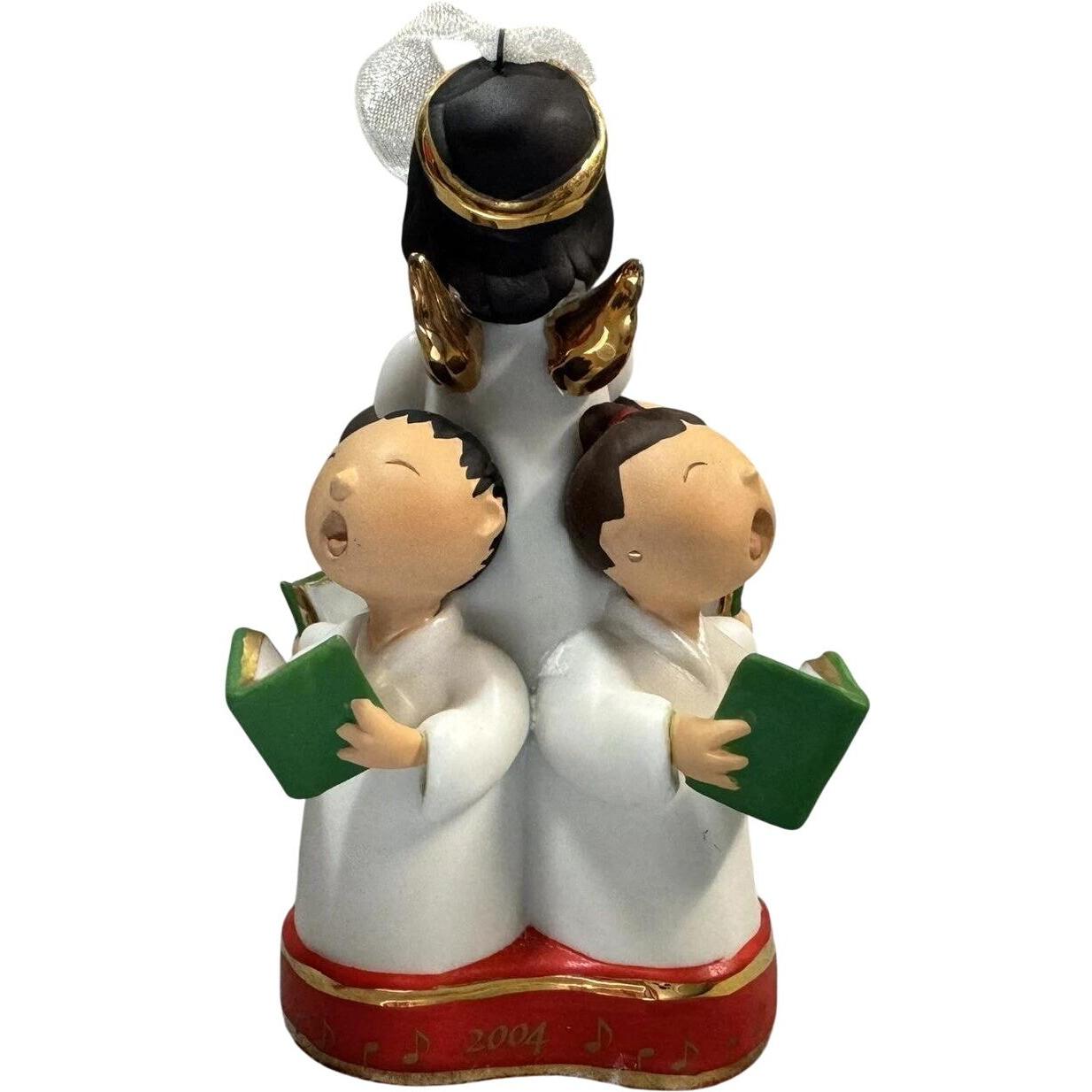 2004 Al Mundo Paz! Hallmark Ornament (Angel) QXG5471