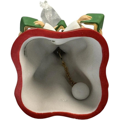 2004 Al Mundo Paz! Hallmark Ornament (Angel) QXG5471