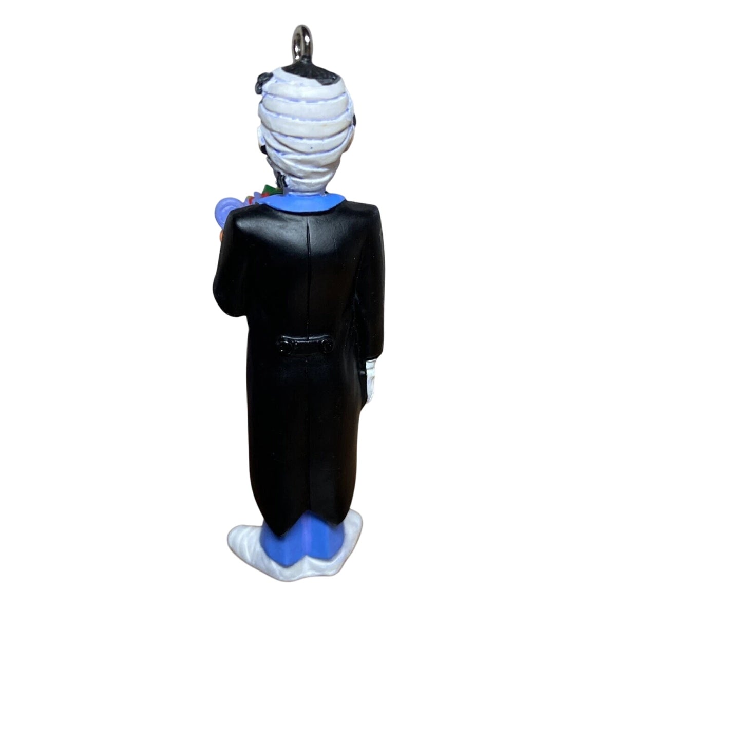 2004 Bateson, The Butler Hallmark Ornament (Halloween) QFO6054