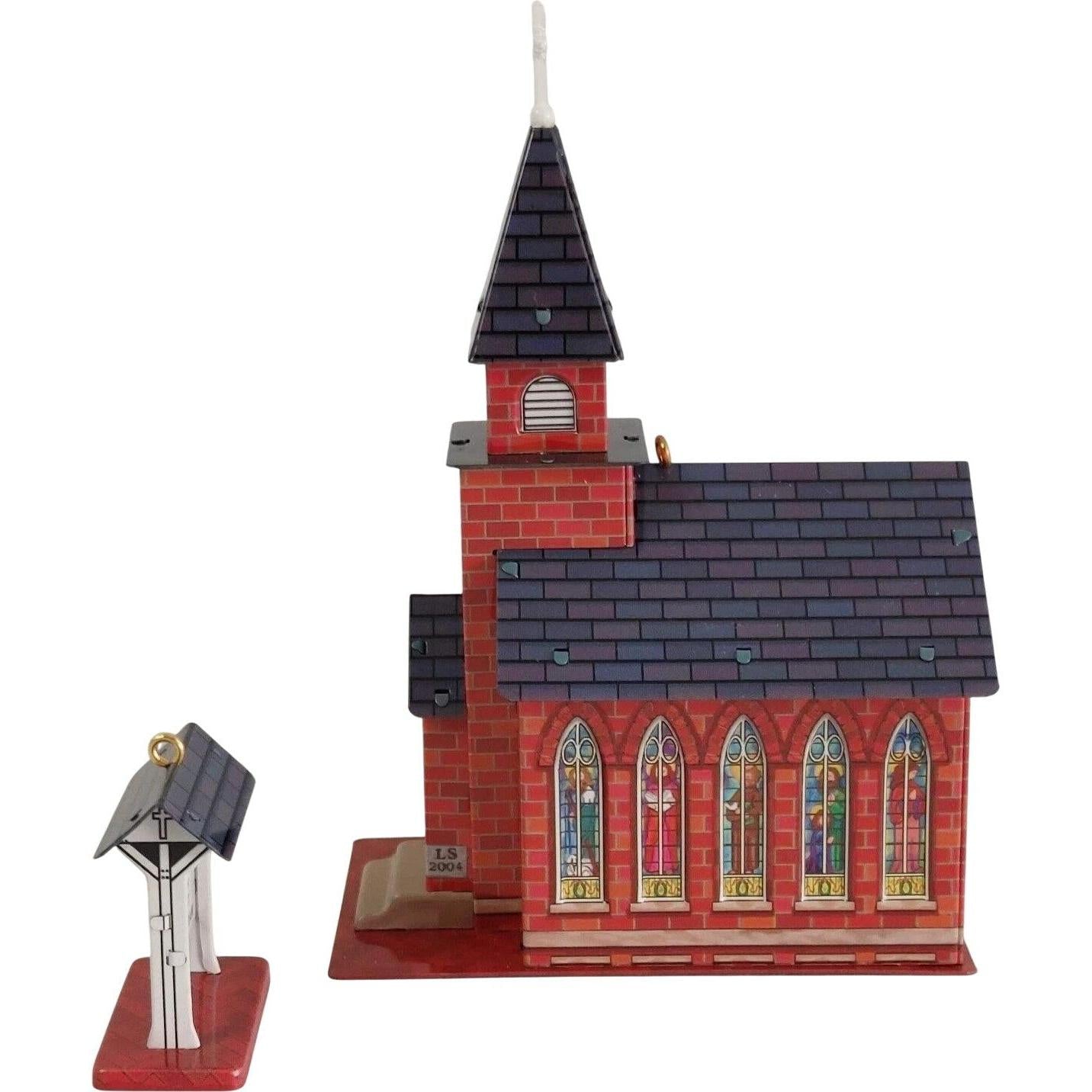 2004 Hometown Church Hallmark Ornament (Town and Country) QX8201