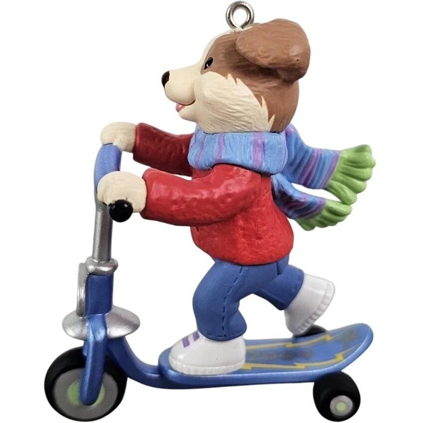 2007 My Fifth Christmas Hallmark Ornament (Child's Age Collection) QXG6339