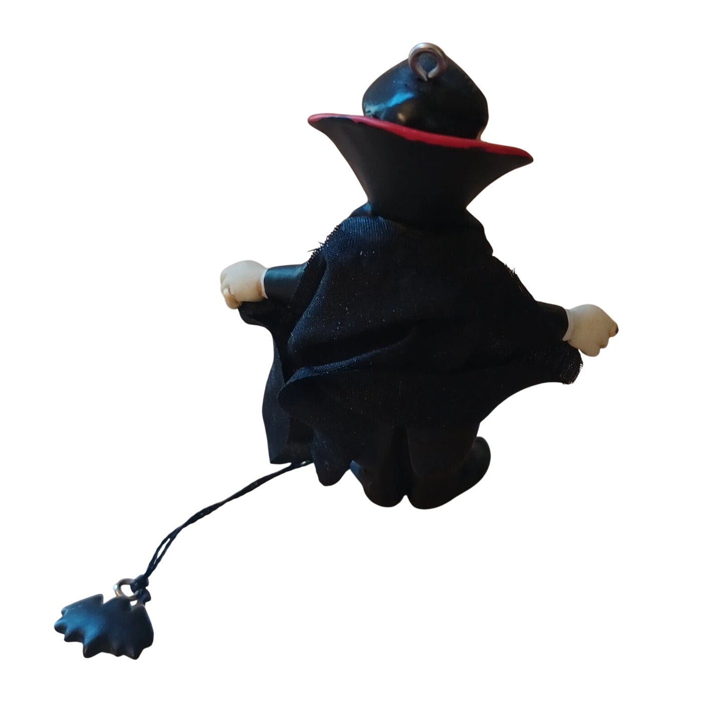 2004 The Master Hallmark Ornament (Halloween) QFO6031