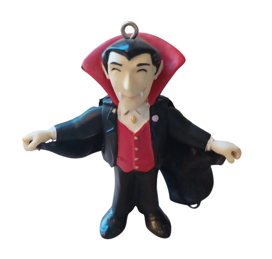 2004 The Master Hallmark Ornament (Halloween) QFO6031