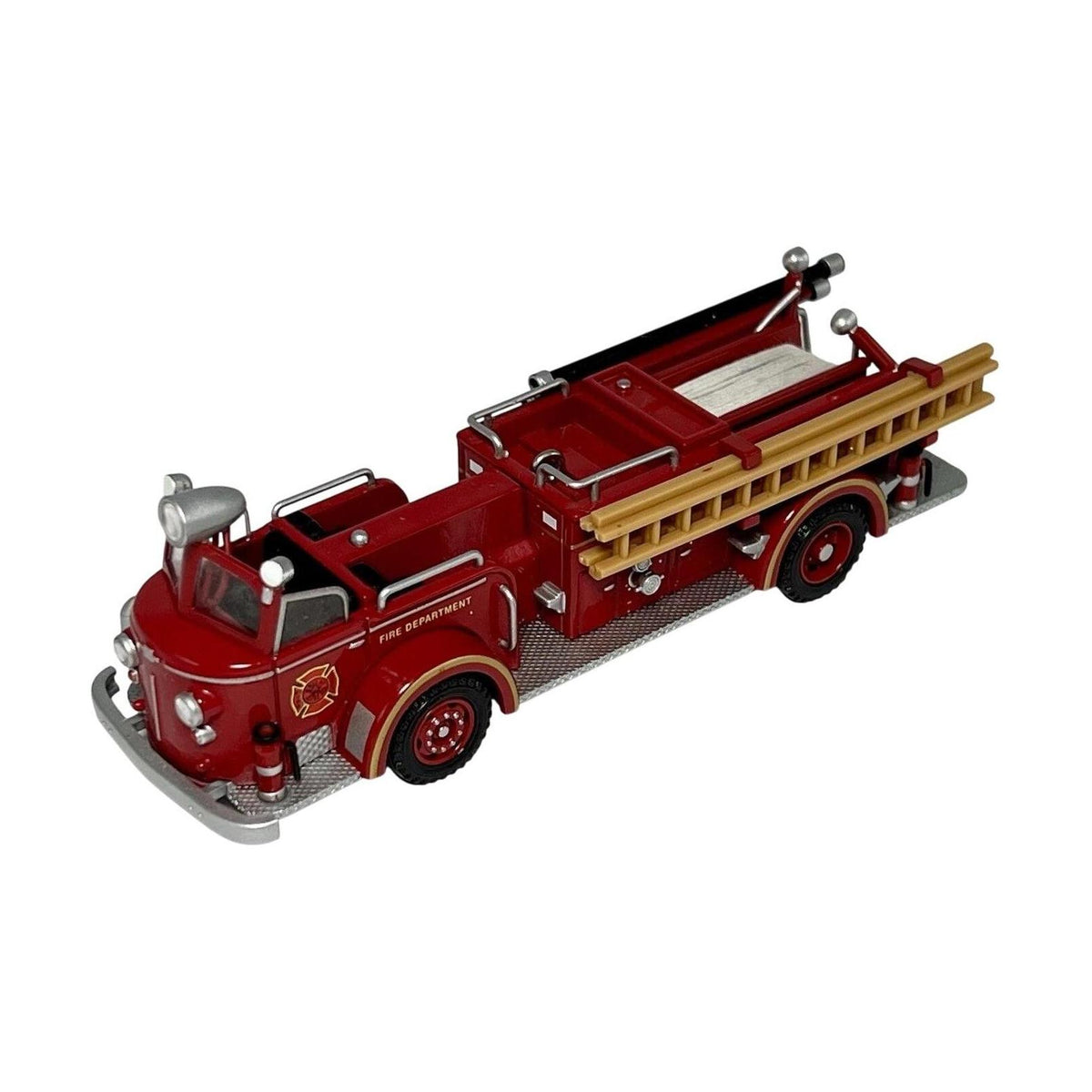 2004 American LaFrance 700 Series Pumper Hallmark Ornament (Fire Brigade) QXC8424 Image4