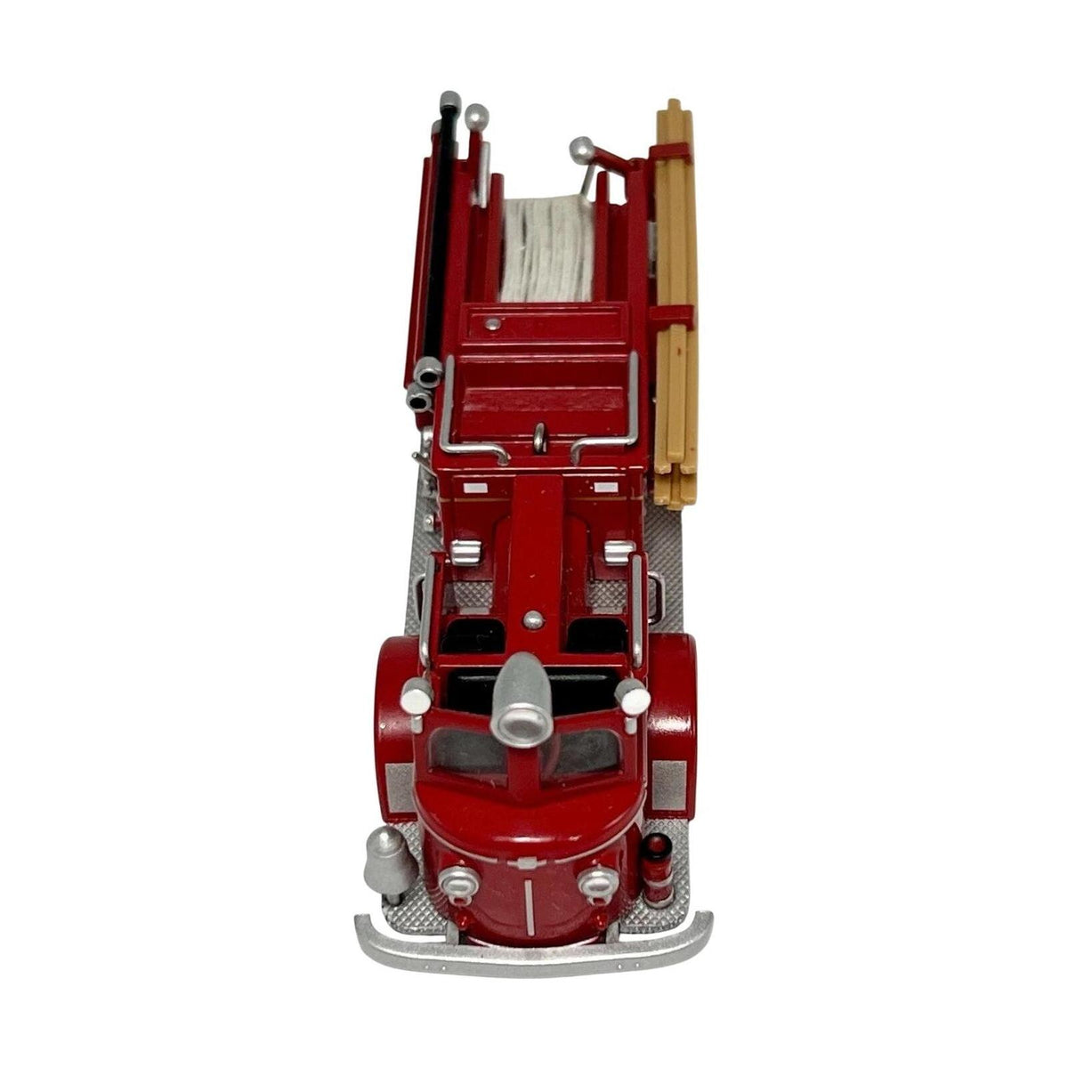 2004 American LaFrance 700 Series Pumper Hallmark Ornament (Fire Brigade) QXC8424 Image6