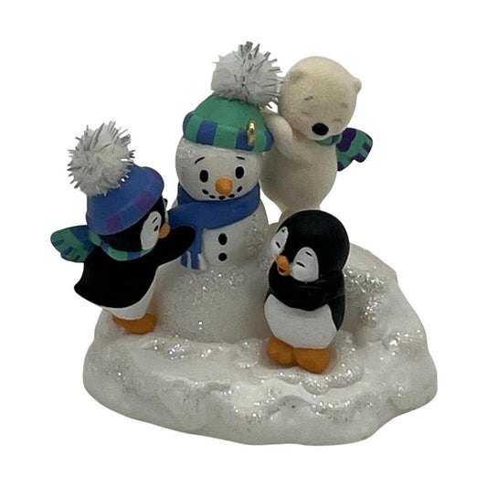 2004 Anything For a Friend Hallmark Ornament (Kris' Penguins) QXG5511 Image1