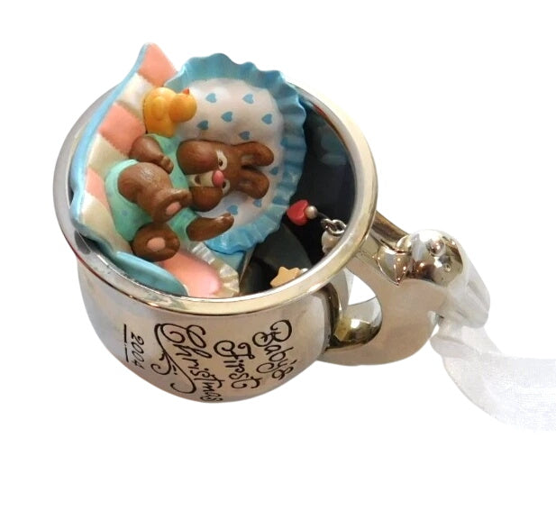 2004 Baby's First Christmas Hallmark Ornament (Baby's First Christmas) QXG5731