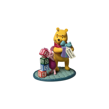 2004 Baby's First Christmas Hallmark Ornament (Winnie the Pooh) QXG5721 Image1