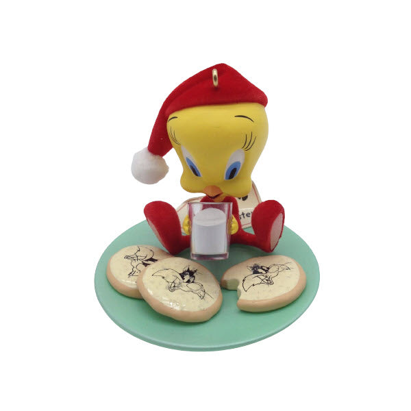 2004 Christmas Eve Snack - Tweety Hallmark Ornament (Looney Tunes) QXI4001