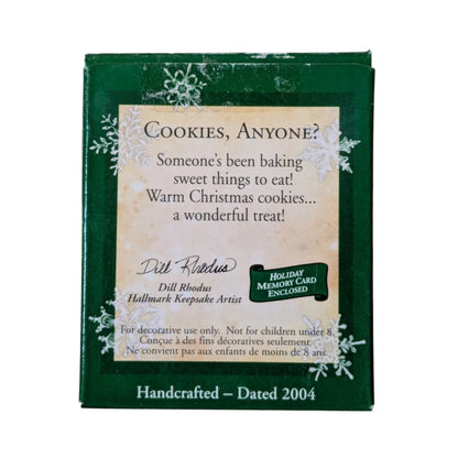2004 Cookies, Anyone? Hallmark Ornament (Gingerbread) WD3037 Image9
