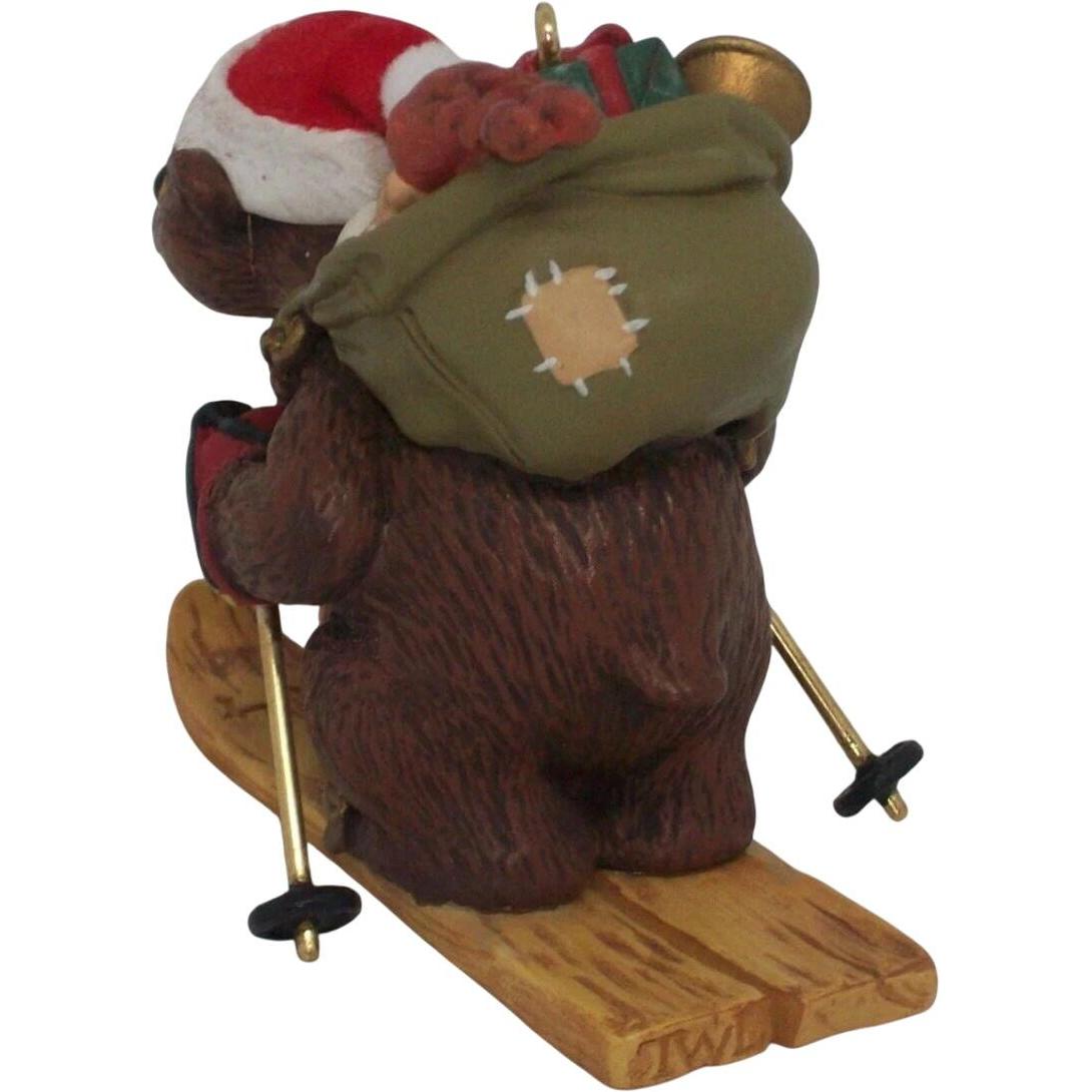 2004 Downhill Delivery Hallmark Ornament (Nick and Christopher) QX2834