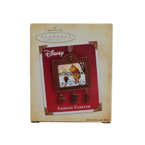 2004 Friends Forever Hallmark Ornament (Winnie the Pooh) QXG5024