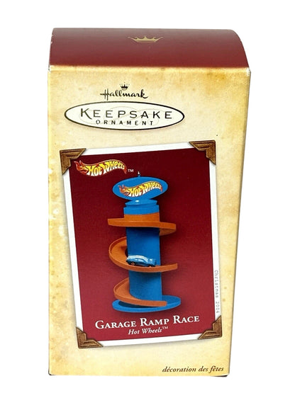 2004 Garage Ramp Race Hallmark Ornament (Hot Wheels) QXI8631 Image2