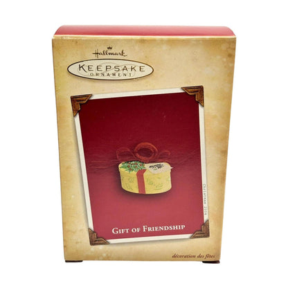 2004 Gift of Friendship Hallmark Ornament (Friendship) QXG5611 Image2
