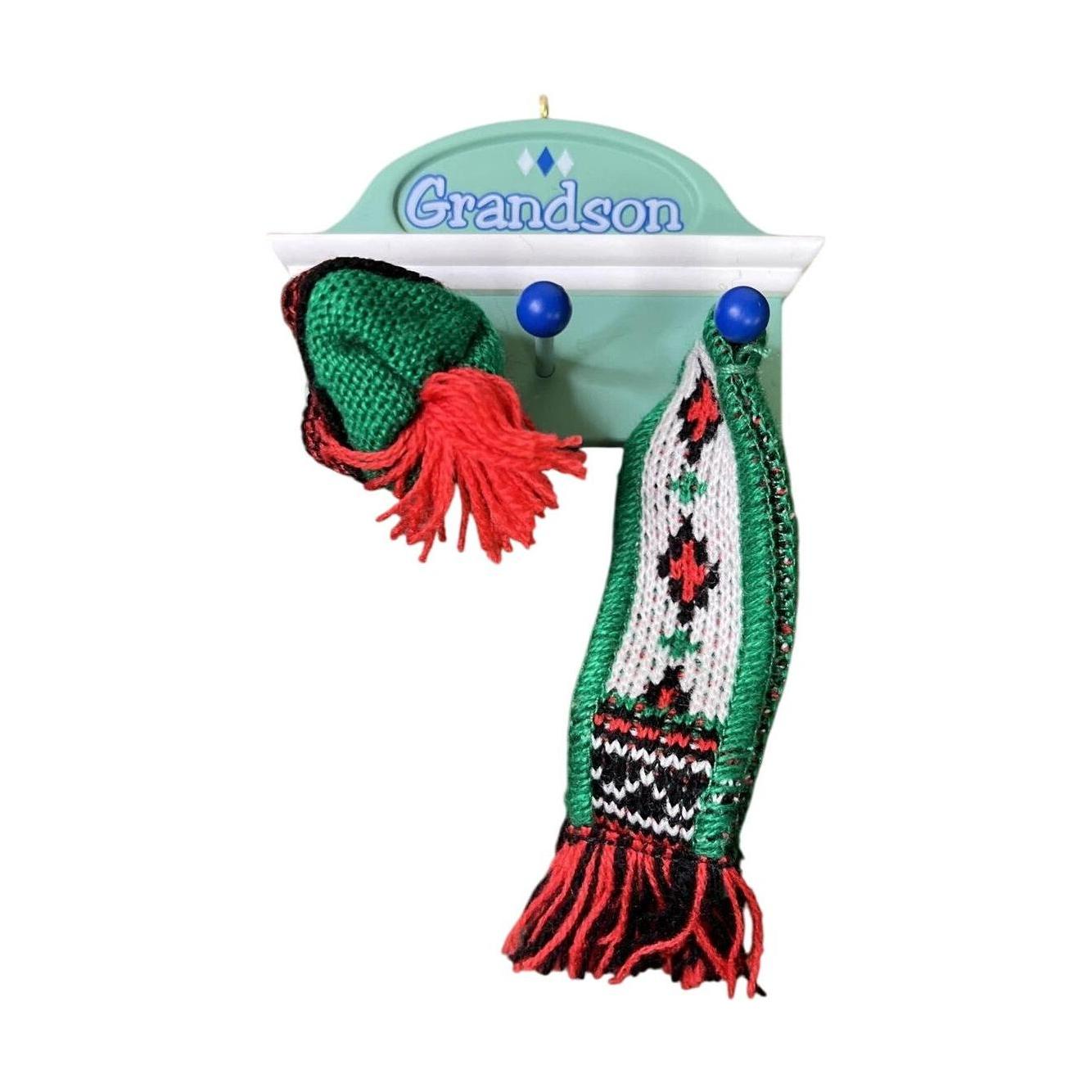 2004 GrandSon Hallmark Ornament (GrandSon) QXG5564 Image1