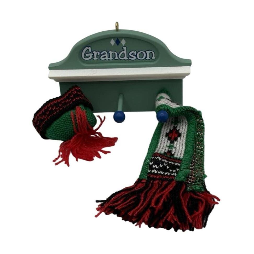2004 GrandSon Hallmark Ornament (GrandSon) QXG5564 Image3