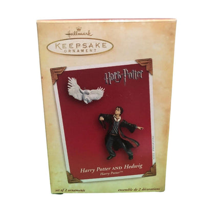 2004 Harry Potter and Hedwig Hallmark Ornament (Harry Potter) QXI4044 Image2