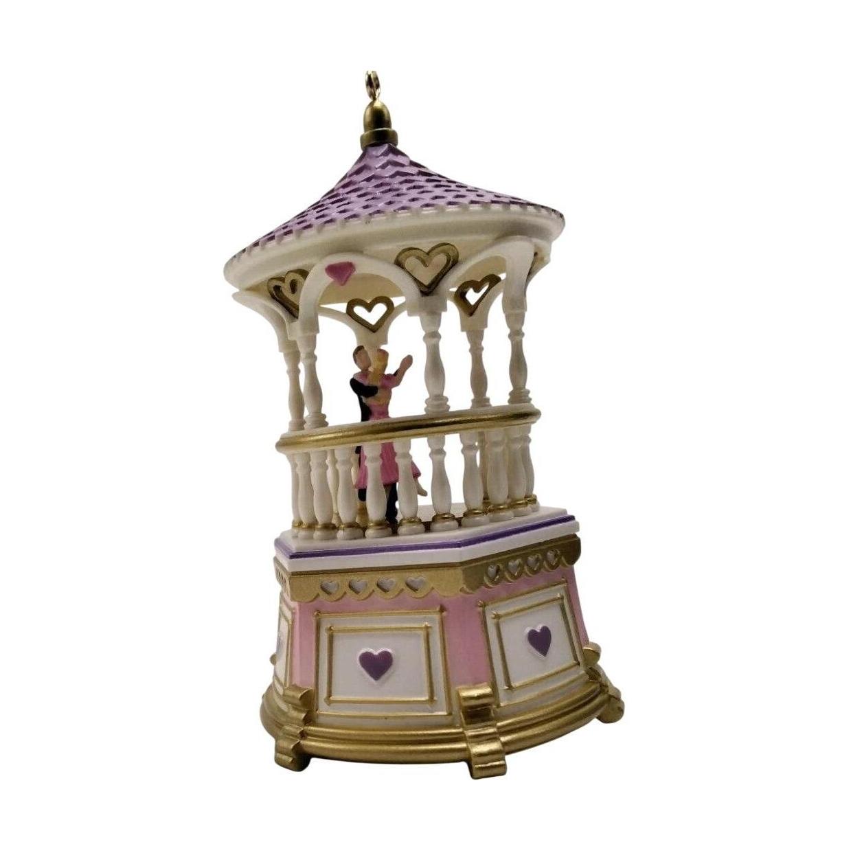 2004 Jewelry Box Gazebo Hallmark Ornament (Treasures and Dreams) QX8121 Image4