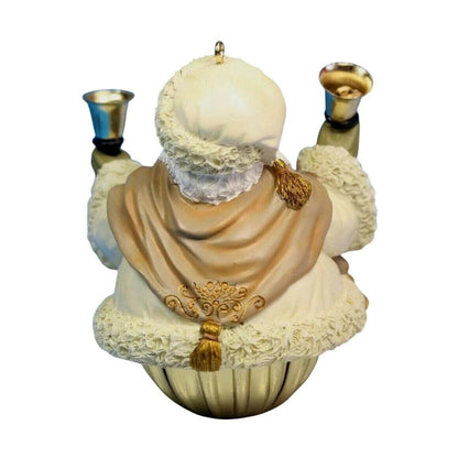 2004 Jolly Old Kris Jingle Hallmark Ornament (Santa Claus) QXG5501 Image3