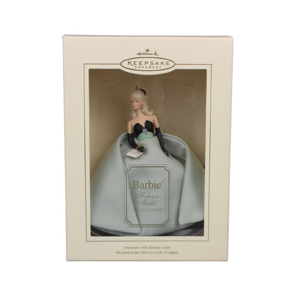 2004 Lisette Hallmark Ornament (Barbie) QXI8541