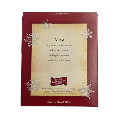 2004 Mom Hallmark Ornament (Family) QXG5544 Image5
