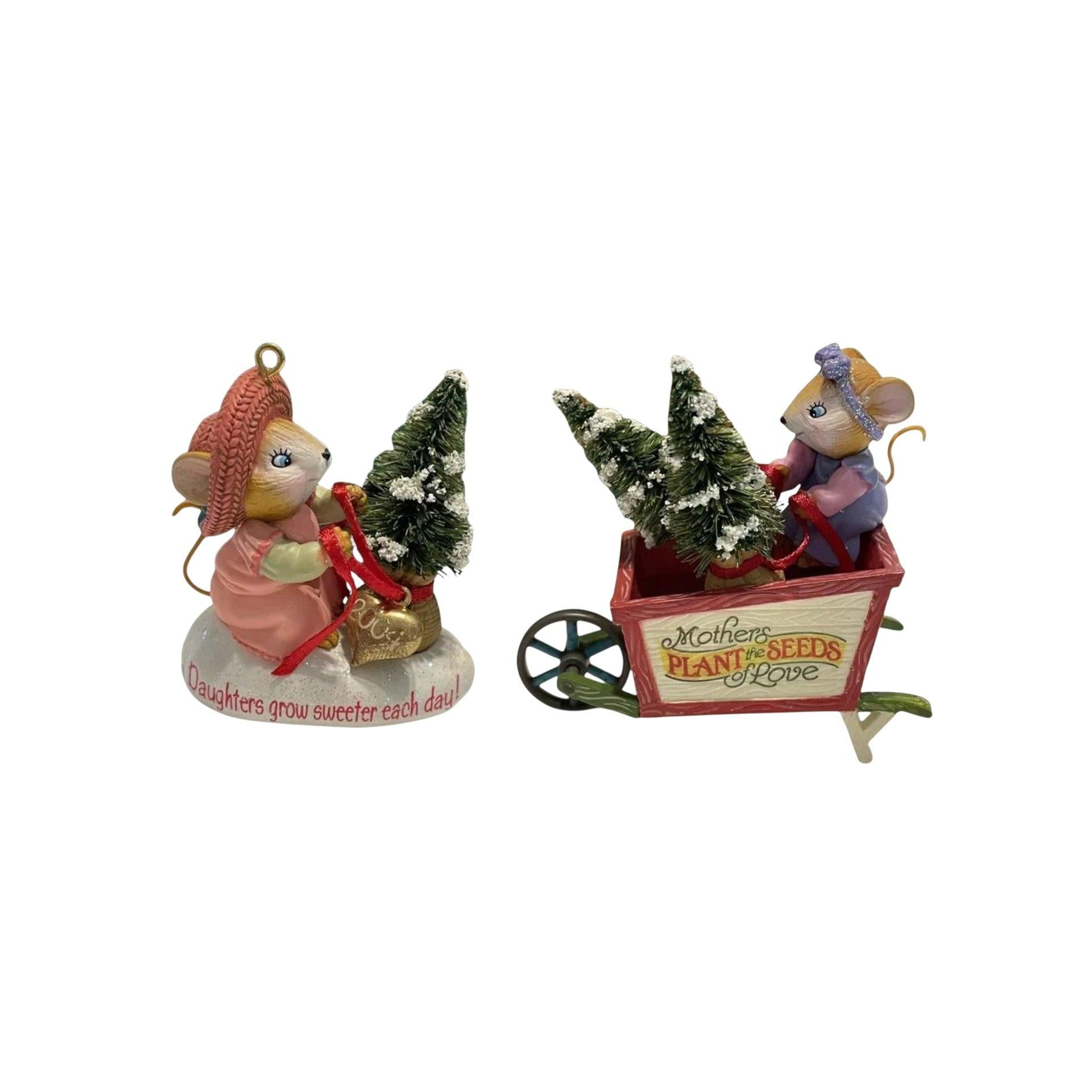 2004 Mother and Daughter Carlton Cards Ornaments (Family) CXOR-036L Image1