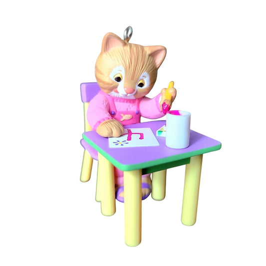 2004 My Fourth Christmas Hallmark Ornament (Child's Age Collection) QXG5694