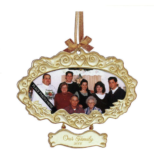 QXG5601 2004 Our Family (Photo Holder) Image1