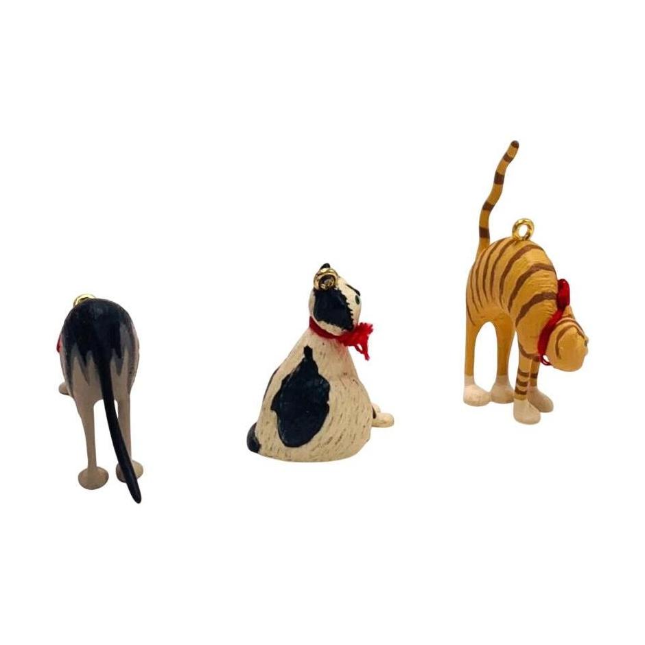 2004 Purr-fectly Contented Hallmark Ornament (Kitten) QXM5241 Image6