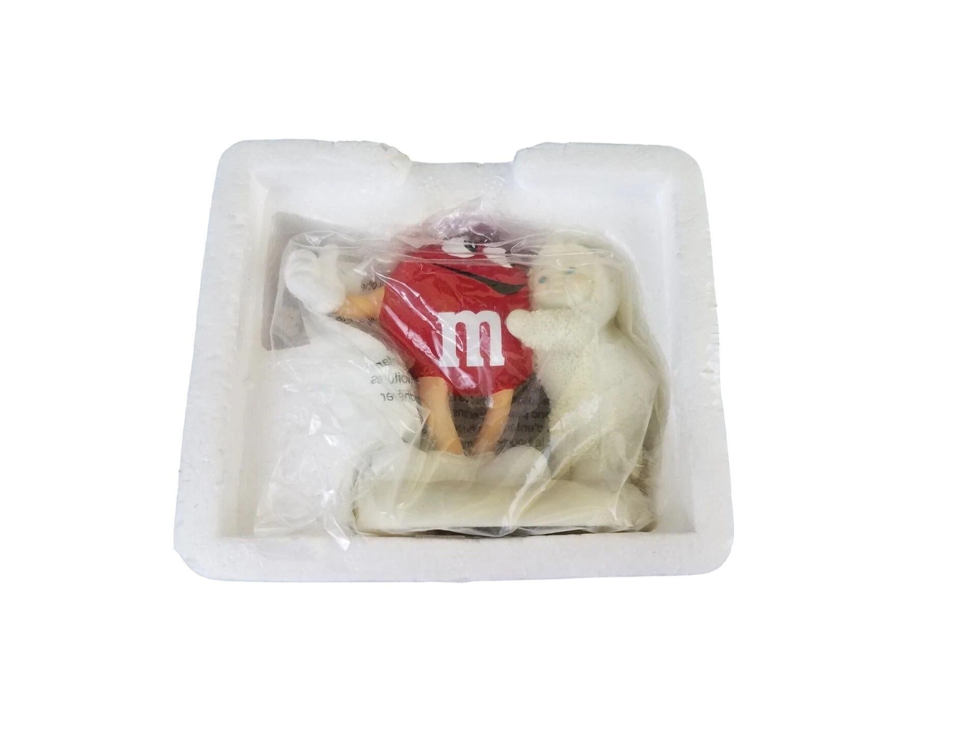 2004 Red Is My Favorite Color! M&M Snowbabies Department 56 F923771 Image7