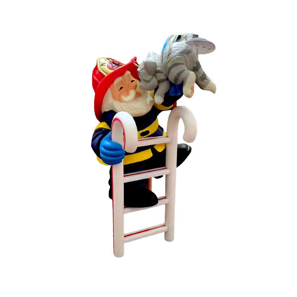 2004 Santa to the Rescue Hallmark Ornament (Firefighter) QXG5431