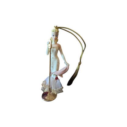 2004 Solo in the Spotlight Barbie Lenox Ornament 6339188 Image1